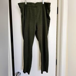 Dark Green High-Waisted Leggings